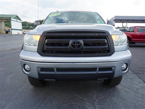 2010 Toyota Tundra truck SR5 - Silver for sale in Beckley, WV – photo 11