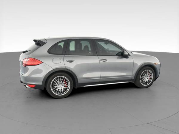 2011 Porsche Cayenne Turbo Sport Utility 4D suv Gray - FINANCE... for sale in Knoxville, TN – photo 12