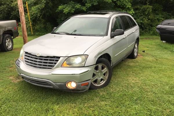 2005 CHRYSLER PACIFICA All Wheel Drive TOURING AWD SUV - cars &... for sale in Cleves, OH – photo 2