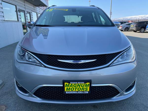 2018 Chrysler Pacifica Limited - - by dealer - vehicle for sale in Wasilla, AK – photo 8