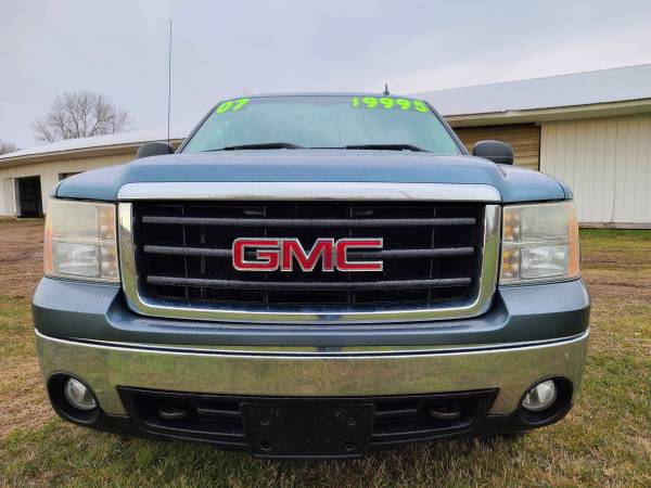 2007 GMC Sierra 1500 4WD - - by dealer - vehicle for sale in Conrath, WI – photo 2