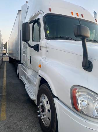 2014 Freightliner Cascadia for sale in San Leandro, CA – photo 10