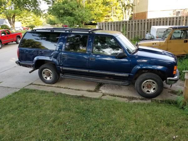 96 GMC suburban k2500 for sale in Indianapolis, IN – photo 3
