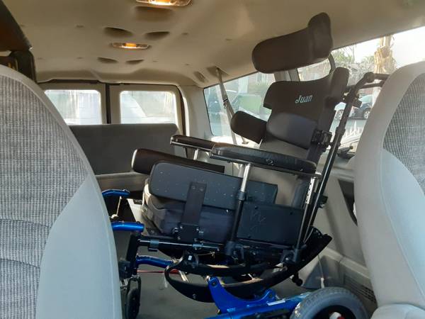 FORD Econoline Wheelchair adaptive - cars & trucks - by owner -... for sale in Arvin, CA – photo 6