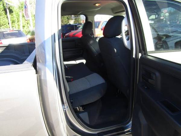 2012 RAM 1500 4WD Quad Cab 140.5 Express - cars & trucks - by dealer... for sale in Maple Shade, NJ – photo 11