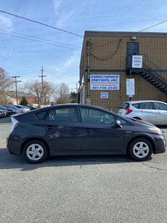 2011 Toyota Prius - cars & trucks - by dealer - vehicle automotive... for sale in Warwick, RI – photo 2