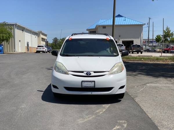 2009 Toyota Sienna CE - - by dealer - vehicle for sale in Richmond , VA – photo 3