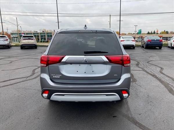 2020 Mitsubishi Outlander SEL - SUV - cars & trucks - by dealer -... for sale in Waterford, MI – photo 15
