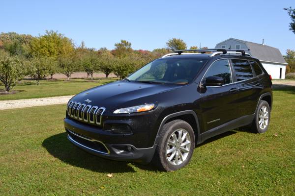 Jeep Cherokee Limited 4X4 - cars & trucks - by owner - vehicle... for sale in Medina, OH – photo 4