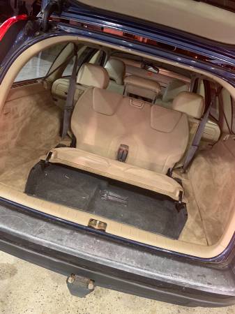 02 Volvo V70 station wagon with third row seat for sale in Hamden, CT – photo 11