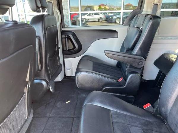 2018 Dodge Grand Caravan - - by dealer - vehicle for sale in Grand Junction, CO – photo 18