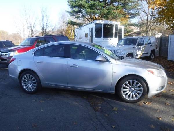2011 Buick Regal 4dr Sdn CXL RL3 (Russelsheim) *Ltd Avail* - cars &... for sale in Vestal, NY – photo 11