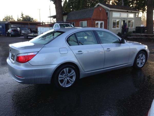 🥇2009 BMW 528I🥇🎉$186 Per Month🎉 - cars & trucks - by dealer -... for sale in Eugene, OR – photo 2