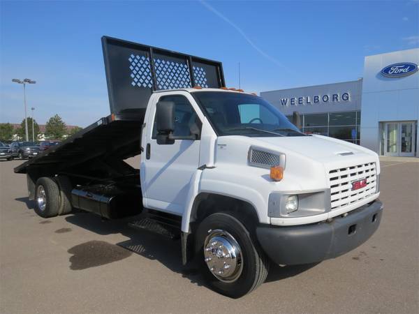 2005 GMC Topkick C5500 - cars & trucks - by dealer - vehicle... for sale in Redwood Falls, FL – photo 2