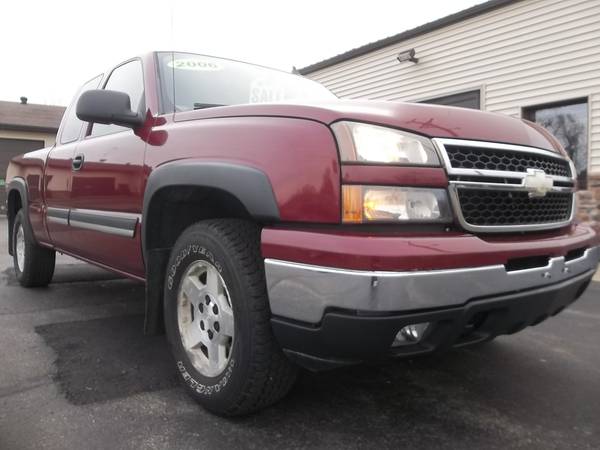 2006 CHEVY SILVERADO Z71 4X4 - cars & trucks - by dealer - vehicle... for sale in Tomah, WI – photo 7