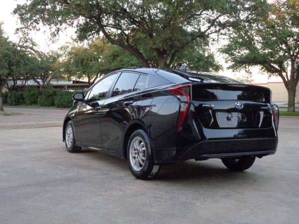 2016 Toyota Prius 2 Top Condition No Accident Super Gas Saver - cars... for sale in Dallas, TX – photo 6