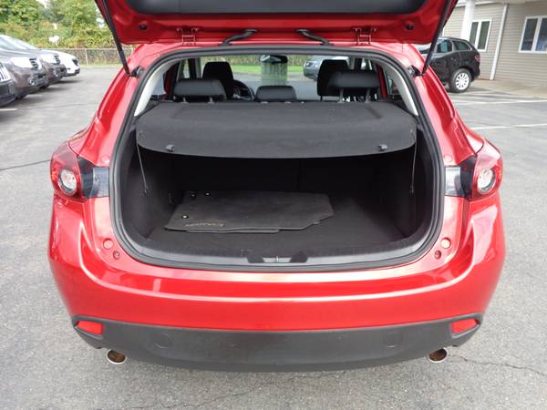 ****2015 MAZDA 3 HATCHBACK SPORT ONLY 42,000 MILES-RUNS/LOOKS GREAT for sale in East Windsor, MA – photo 9