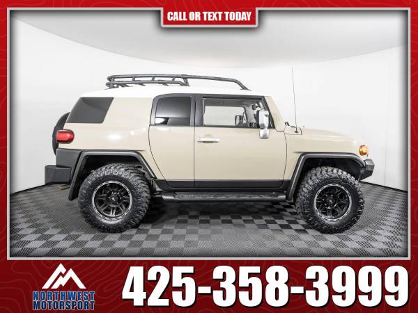 Lifted 2013 Toyota FJ Cruiser 4x4 - - by dealer for sale in Lynnwood, WA – photo 4