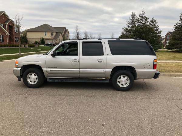 2006 GMC Yukon 4WD with 141k miles - cars & trucks - by owner -... for sale in Canton, MI – photo 6