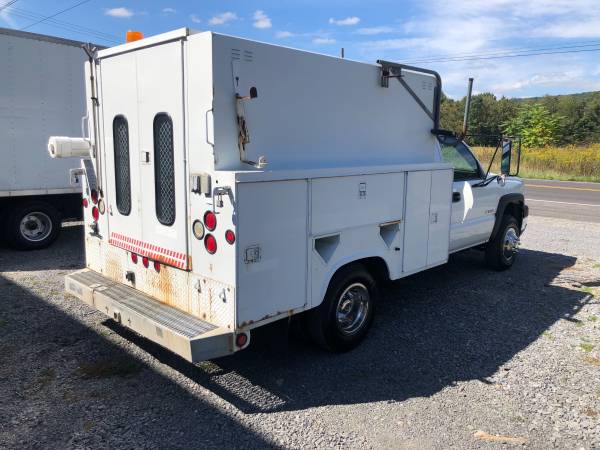 2003 chevrolet 3500 utility kuv enclosed generator truck for sale in Lamar, PA – photo 3