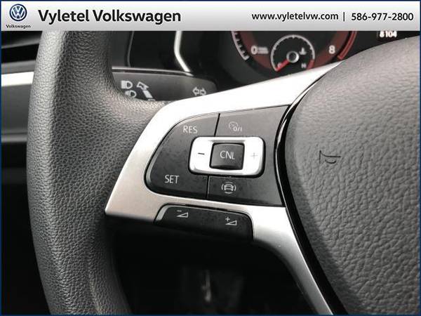 2019 Volkswagen Jetta sedan S Auto w/SULEV - Volkswagen Black - cars for sale in Sterling Heights, MI – photo 18