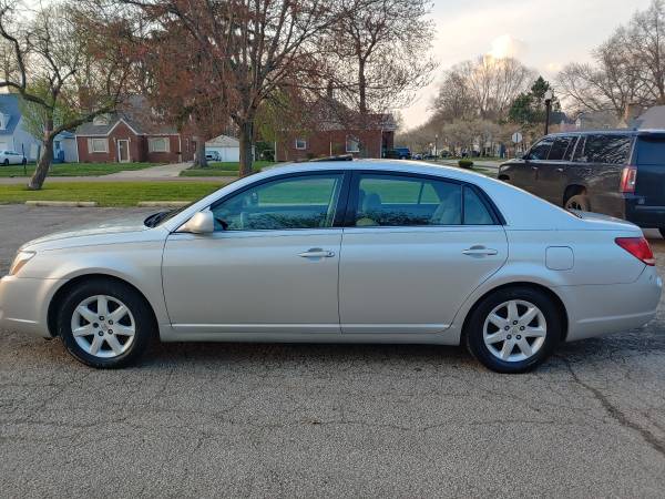 2005 Toyota Avalon 139k miles obo for sale in Akron, OH – photo 6