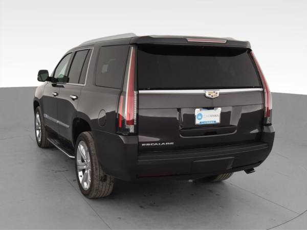 2017 Caddy Cadillac Escalade Luxury Sport Utility 4D suv Gray - -... for sale in Naples, FL – photo 8
