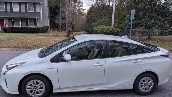 ONLY 13,306 MILES - BLIZZARD PEARL WHITE 2016 TOYOTA PRIUS - WELL... for sale in Hiram, GA – photo 3