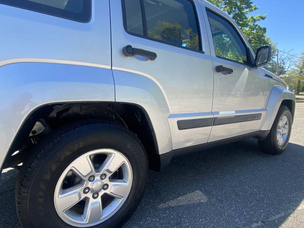 2012 Jeep Liberty Sport SUV 4D Drive Today! for sale in East Northport, NY – photo 8