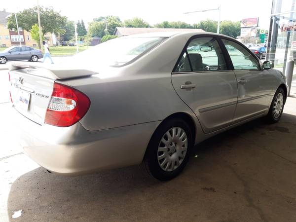 2003 TOYOTA CAMRY - cars & trucks - by dealer - vehicle automotive... for sale in milwaukee, WI – photo 5