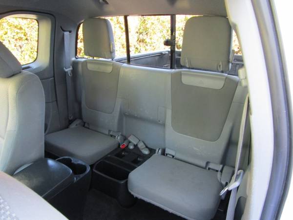 2015 Toyota TACOMA ACCESS CAB - RECENTLY SMOGGED - BLUETOOTH - AC for sale in Sacramento , CA – photo 9