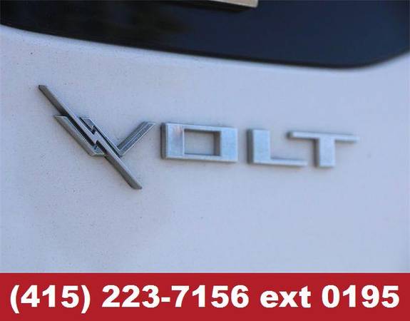2018 Chevrolet Volt 4D Hatchback LT - Chevrolet Summit White for sale in Novato, CA – photo 7