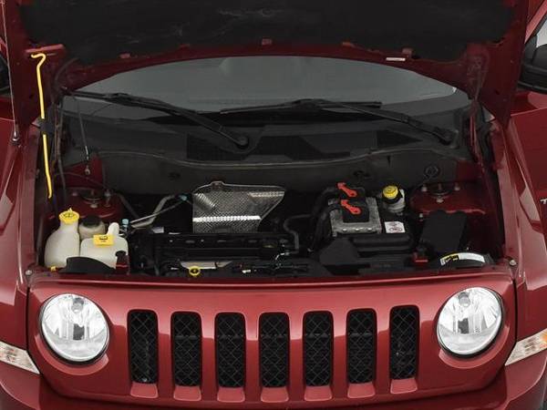 2014 Jeep Patriot High Altitude Edition Sport Utility 4D suv Red - for sale in Chicago, IL – photo 4