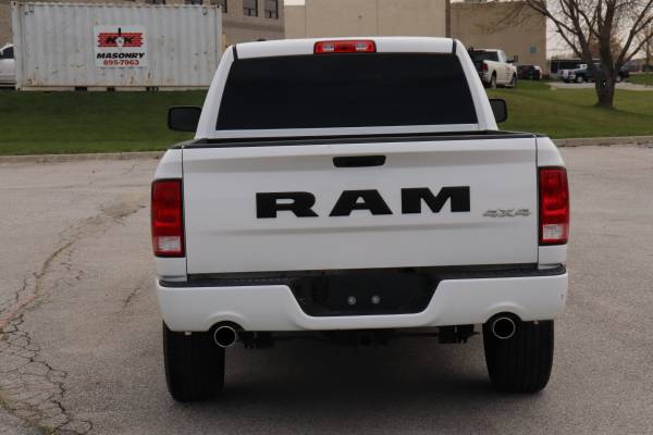 2016 Ram Ram 1500 Express 4X4 - - by dealer - vehicle for sale in Omaha, NE – photo 9