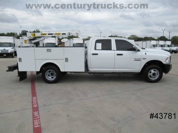 2017 Ram 3500 4X4 Drw CREW CAB WHITE For Sale NOW! - cars & trucks -... for sale in Grand Prairie, TX – photo 5