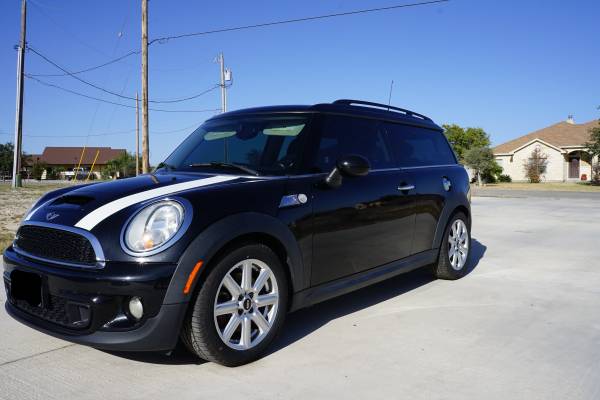 2013 Mini Copper Clubman S - cars & trucks - by owner - vehicle... for sale in Del Rio, TX – photo 2