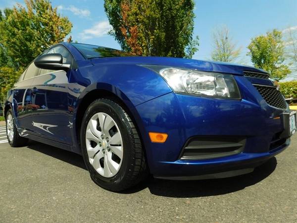 2012 Chevrolet Cruze LS Sedan 4-cyl / Automatic / 102k miles / 1-Owner for sale in Portland, OR – photo 10