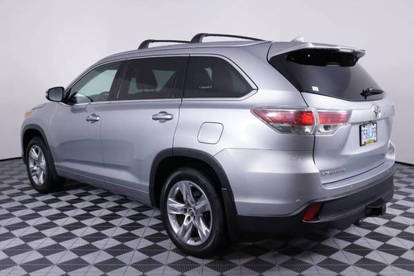 2016 Toyota Highlander Predawn Gray Mica PRICED TO SELL! for sale in Eugene, OR – photo 9