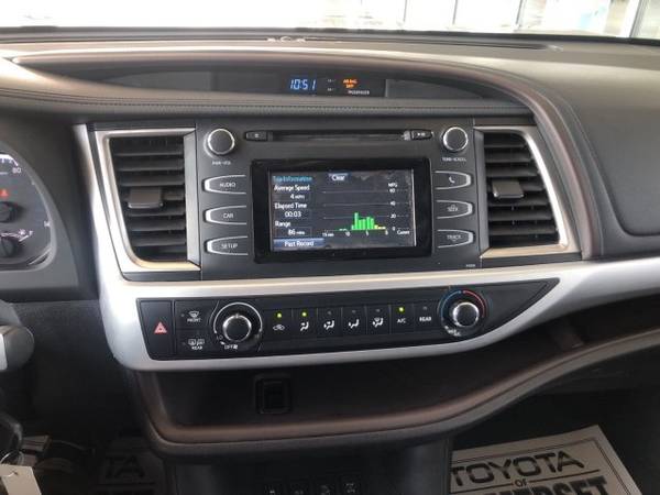 2018 Toyota Highlander Le for sale in Somerset, KY – photo 16