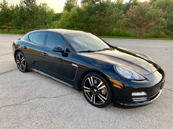 Porshe PANAMERA RUNS EXCELLENT LOW MILES for sale in Bolingbrook, IL