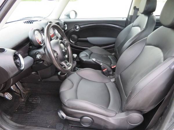 2012 Mini Cooper... 121,000 Miles... $5,300 **Call Us Today For... for sale in Waterloo, IA – photo 8