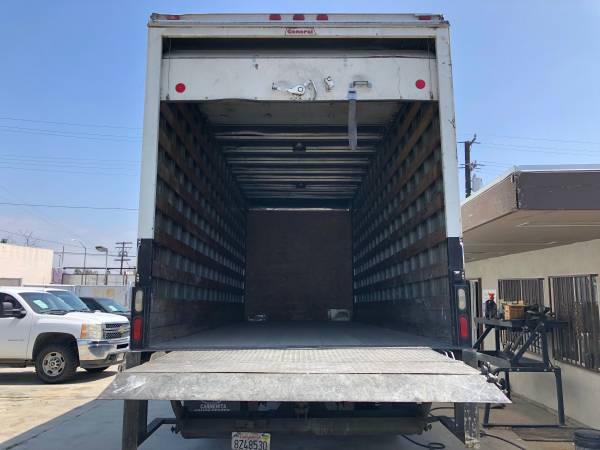 2004 HINO 268 24' MOVING GRIP TRUCK DIESEL 90K MILES WITH LIFTGATE for sale in Gardena, CA – photo 8