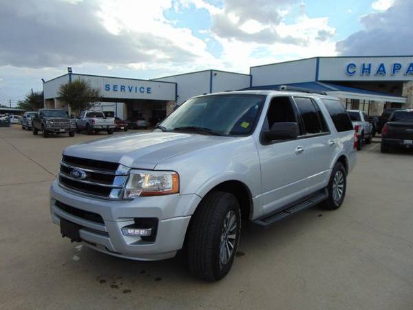 2017 Ford Expedition XLT (Mileage: 31,256) for sale in Devine, TX – photo 3