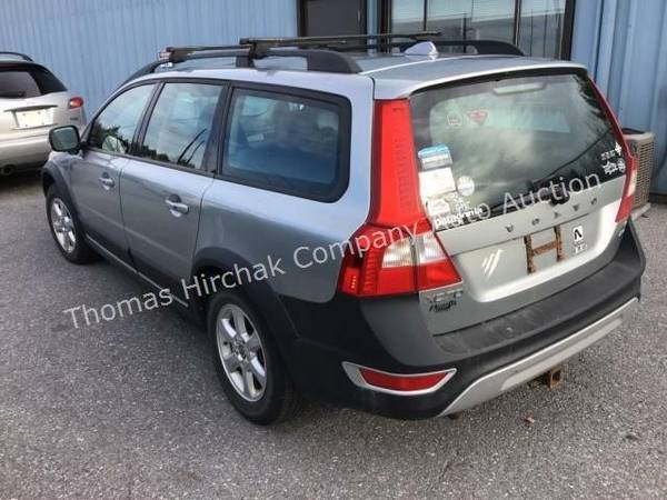 AUCTION VEHICLE: 2008 Volvo XC70 - cars & trucks - by dealer -... for sale in Williston, VT – photo 4