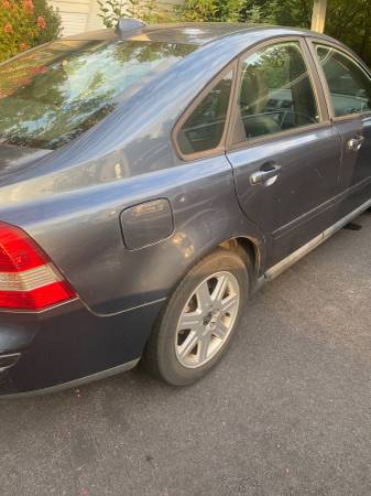 Volvo 2006 - S40 good condition - cars & trucks - by owner - vehicle... for sale in Vienna, District Of Columbia – photo 6