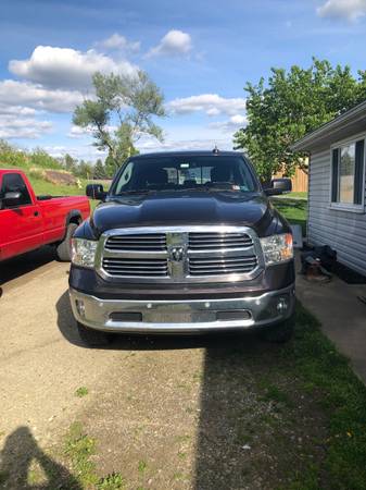 2016 Dodge Ram 1500 clean for sale in Vandergrift, PA – photo 2