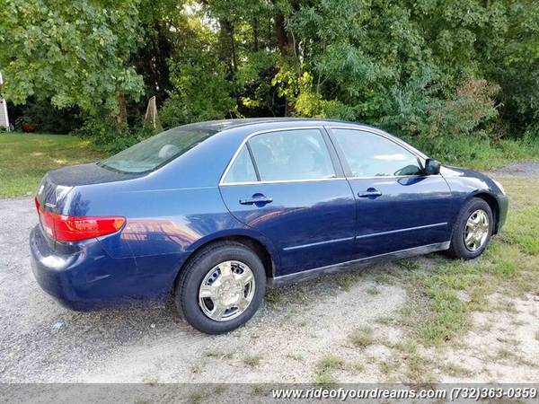 2005 Honda Accord - NO ACCIDENTS OR DAMAGE reported to Carfax for sale in Farmingdale, PA – photo 11