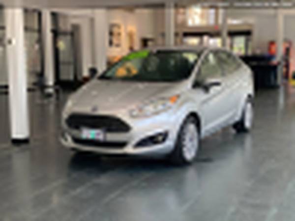 2014 Ford Fiesta Titanium 5-SPD MANUAL LEATHER NAV BACK UP CAMERA... for sale in Gladstone, OR – photo 2