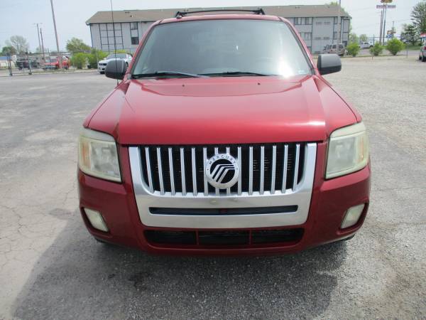 08 Mercury Mariner Leather Sun Roof as low as 900 down and 73 a week for sale in Oak Grove, MO – photo 3