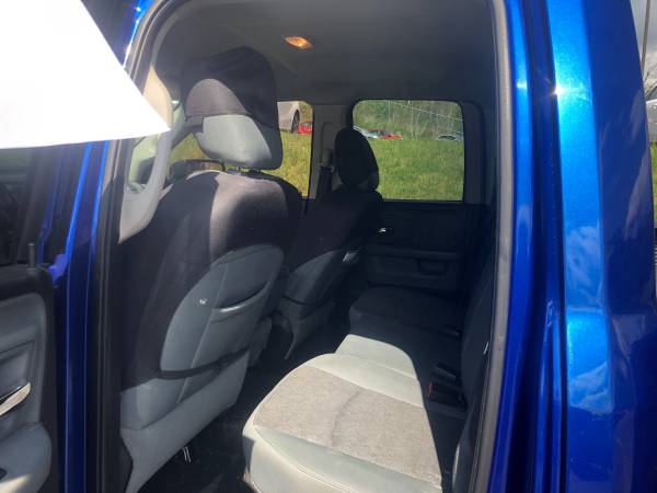 2015 Dodge Ram Quad Cab 1500 4x4 SLT, 0 Down, 255 Pmnts! - cars & for sale in Duquesne, PA – photo 7